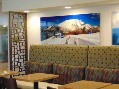 Holiday Inn Express Springville an IHG Hotel