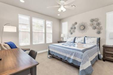 Be Our Guest at Ladera Resort! Brand New! POOL! Great WiFi! All Master Suites!