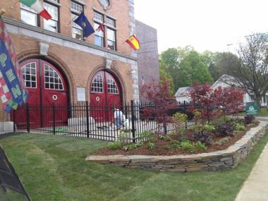 Firehouse Inn