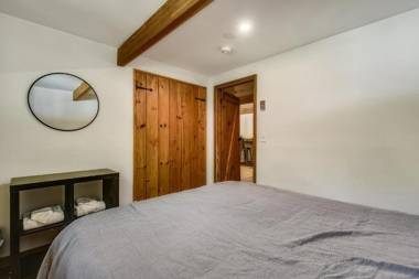 Northeast Passage Chalet