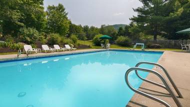 Best Western Inn & Suites Rutland-Killington