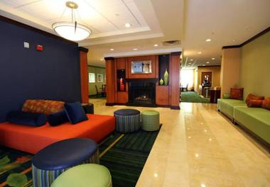 Fairfield Inn and Suites White River Junction