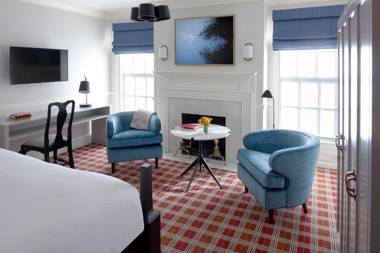 Morrison House Old Town Alexandria Autograph Collection