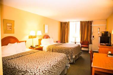 Days Inn by Wyndham Alexandria South