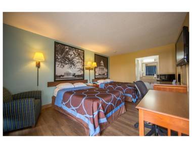 Super 8 by Wyndham Alexandria/Washington D.C. Area