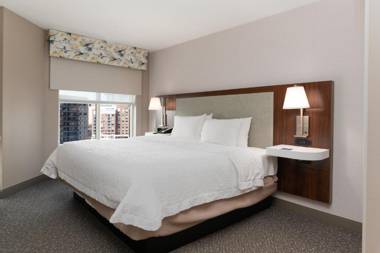 Hampton Inn & Suites Arlington Crystal City DCA