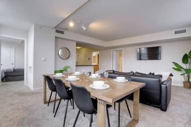 Fantastic 2 Bedroom Condo At Arlington With Gym