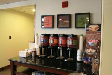 Hampton Inn Norfolk/Chesapeake - Greenbrier Area