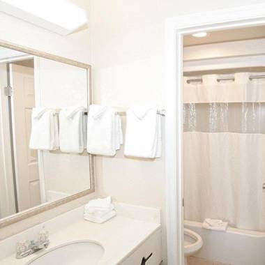 STUDIOS AND SUITES 4 LESS BATTLEFIELD BLVD