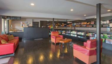 STUDIOS AND SUITES 4 LESS BATTLEFIELD BLVD