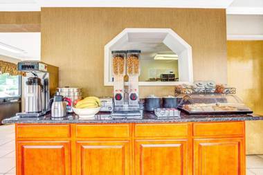 Days Inn by Wyndham Chesapeake