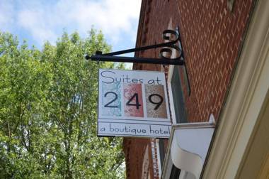 Suites at 249