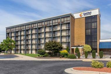 Comfort Inn & Suites near Danville Mall