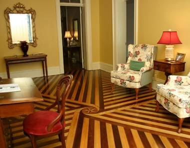 Rockwood Manor Bed & Breakfast