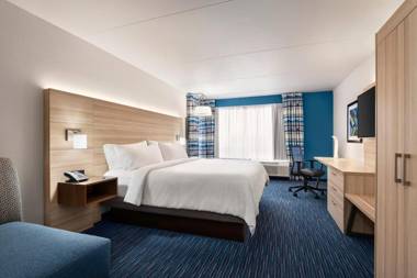 Holiday Inn Express Dumfries-Quantico an IHG Hotel