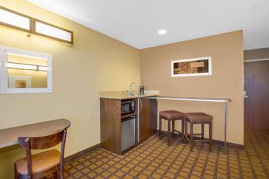 Microtel Inn & Suites by Wyndham Harrisonburg
