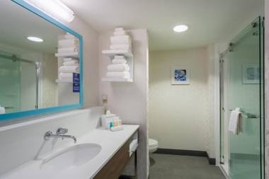 Hampton Inn & Suites Herndon-Reston