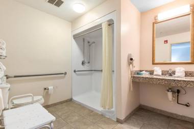 Oyster Point Inn & Suites