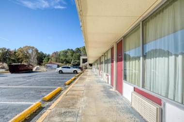 OYO Hotel Petersburg VA - Templeton