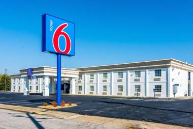 Motel 6-Petersburg VA - Fort Lee