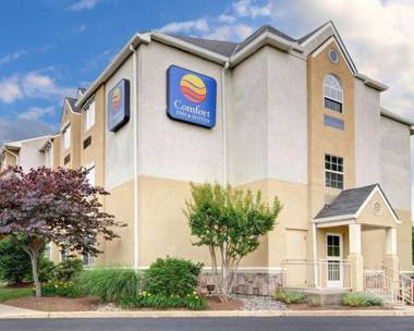 Comfort Inn & Suites Airport Dulles-Gateway