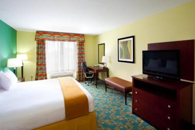 Holiday Inn Express Hotel & Suites Thornburg-S. Fredericksburg an IHG Hotel