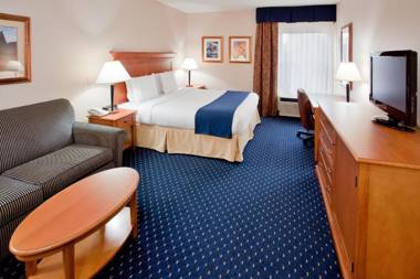 Holiday Inn Express Hotel & Suites Waynesboro-Route 340 an IHG Hotel