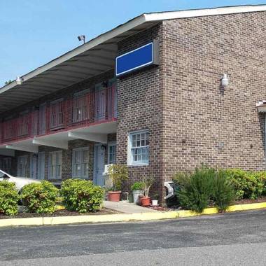 Captain John Smith Inn Williamsburg