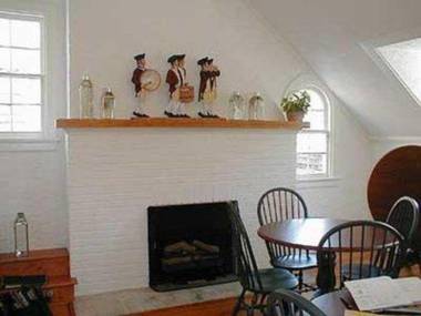 Fife & Drum Inn - Bed And Breakfast