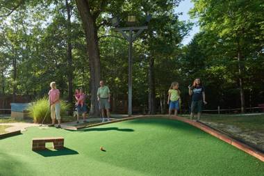 Williamsburg Camping Resort One Bedroom Cabin 3