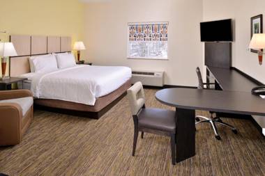 Candlewood Suites Winchester an IHG Hotel