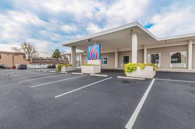 Motel 6-Winchester VA