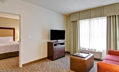 Homewood Suites by Hilton Woodbridge