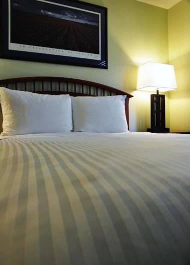 Anacortes Ship Harbor Inn