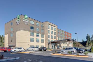 Holiday Inn Express & Suites - Auburn Downtown an IHG Hotel