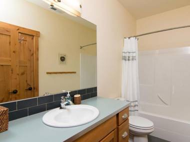 Chinook & Carriage House #2