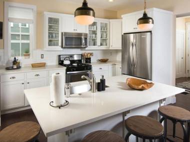 Lake & Vine Villa #15