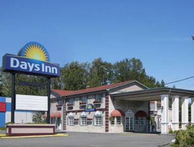 Days Inn by Wyndham Everett