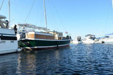 Wharfside Bed & Breakfast