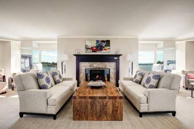 Woodmark Hotel & Still Spa