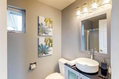 Wapato Point Paradise Point