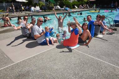 Thunderbird One-Bedroom Cabin 6