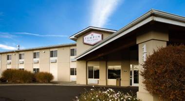 Ten Pin Inn & Suites