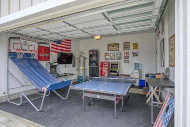 The Jetty House - Oyhut Bay Seaside Village