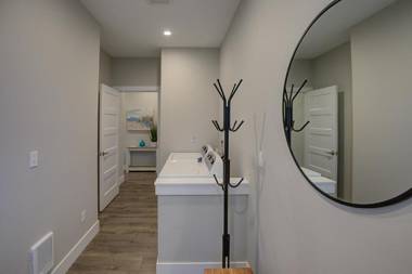 The Jetty House - Oyhut Bay Seaside Village