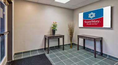 SureStay Plus Hotel by Best Western SeaTac Airport