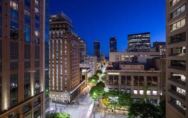 The Paramount Hotel