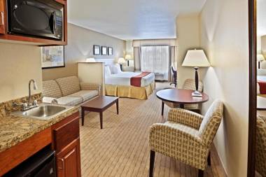 Holiday Inn Express Hotel & Suites Vancouver Mall-Portland Area an IHG Hotel