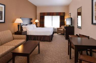 Holiday Inn Express & Suites Bridgeport an IHG Hotel