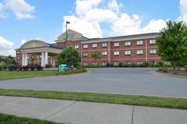 Holiday Inn Express & Suites Bridgeport an IHG Hotel